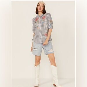 Johnny Was Workshop Jordan Lisbon Floral Embroidered Button Down Shirt Grey med